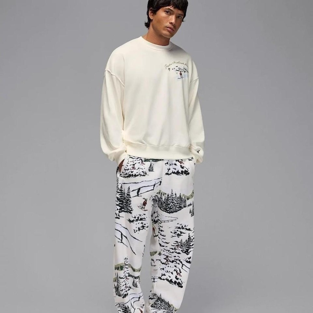 Jordan Fleece Men's Pants and Jordan Mountainside Resort Sweatshirt